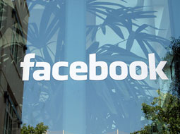 فیس‌بوک: افسرده‌ها خودکشی نکنند