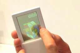 اولین گوشی اندرویدی مجهز به فناوری صفحه نمایش‌های ترانما ساخته شد