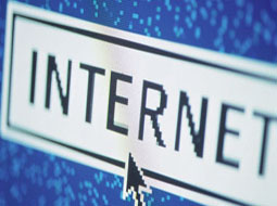 شرکت‌های اینترنتی هر چقدر پهنای باند بخواهند به آنها داده می‌شود