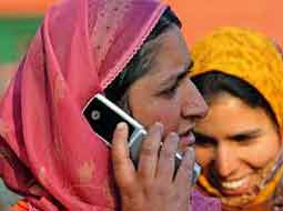 محرومیت زنان کشورهای در حال توسعه از ابزارهای مالی موبایلی