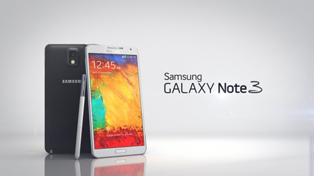 7- گوشی هوشمند Galaxy Note 3 سامسونگ که در خانواده فبلت‌ها طبقه‌بندی می‌شود و قلم هوشمند دارد