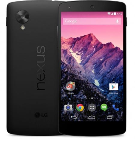 4-  Nexus 5 محصول مشترک گوگل و ال‌جی که به سختی از دست کاربران لیز خواهد خورد(به دلیل جنس بدنه) برای همه مخصوصا آمریکایی‌ها جذاب است.