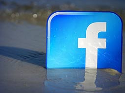 تلاش فیس‌بوک برای از میدان به در کردن یوتیوب