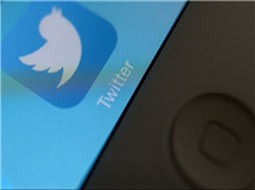 توئیتر، گوگل برای افزودن داده‌های توئیتر در جستجوگر گوگل
