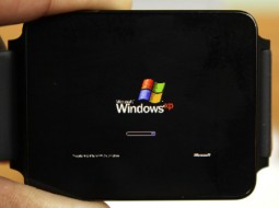 ویندوز XP روی ساعت G Watch ال‌جی نصب شد