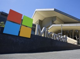 خرید جدید مایکروسافت برای تقویت خدمات ارتباط با مشتری
