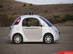 انتقاد شدید گوگل از مقررات جدید درباره خودروهای خودران