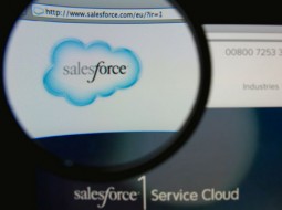 خرید ۳۶۰ میلیون دلاری Salesforce برای توسعه خدمات ابری