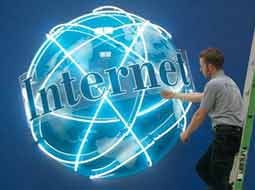 8 مگابایت سهمیه پهنای‌باند اینترنت هر فرد در کشور