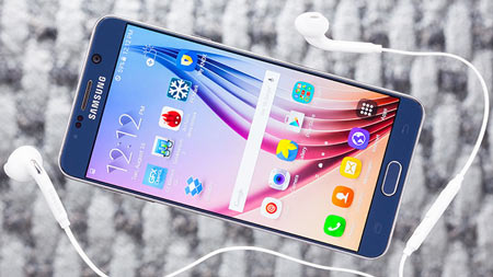 8- Samsung-Galaxy-Note-5؛ سامسونگ گلکسی نوت 5 دارای یک صفحه نمایش 5.7 اینچی است که در هر اینچ آن 2560 در 1440 پیکسل وجود دارد