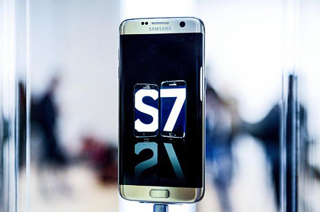 گوشی هوشمند Galaxy S7 و S7 edge سامسونگ- امتیاز دریافتی: 134599 – پردازنده: Snapdragon 820 کوالکام و Exynos 8890 سامسونگ