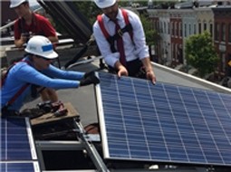 تولید انبوه صفحات خورشیدی با همکاری تسلا و پاناسونیک
