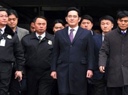 رهبر سامسونگ و دستیارانش تمام موارد اتهامی را رد کردند