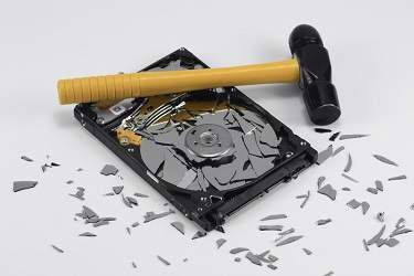 مراقب SSD خود باشید که ویندوز 10 نابودش نکند!