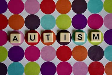 آیا رشد بیش از حد مغز منجر به اوتیسم می‌شود؟