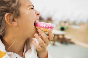 مصرف زیاد شکر سرعت پیری را افزایش می‌دهد